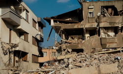 Deprem ve yer bilimi uzmanı Serkan İçelli’den İzmir için uyarı