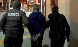 İzmir’de 33 dosyadan aranan dolandırıcı bekçiler tarafından yakalandı