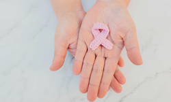 Türk bilim insanlarından kanser tedavisinde yeni adım: İki hedefli “Akıllı İlaç” adayı geliştirildi