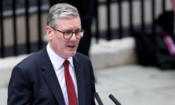 Starmer: İngiltere, ABD ile Çin arasında bir tercihe zorlanamaz