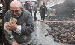 Kedisiyle tanınan Ali dede hayatını kaybetti