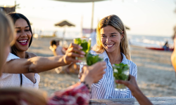 Z Kuşağı alkolden uzaklaşıyor: Küresel sektörde 830 milyar dolarlık kayıp