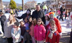 Miniklerin neşesi Ürkmez Hizmet Noktası’nı ısıttı