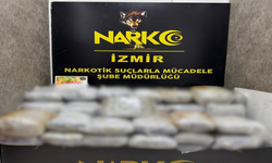 Çeşme’de durdurulan otomobilden 65 kilo yasaklı madde çıktı