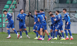 Menemen FK yeniden play-off hattında