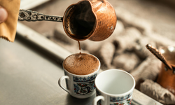 Bir fincan keyif pahalıya patladı: Türk kahvesinin kilogram fiyatı 1000 TL'ye dayandı