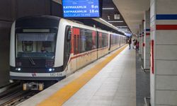İzmir Metrosu’nda seferler normale döndü: Fahrettin Altay–Narlıdere Hattı yeniden açıldı