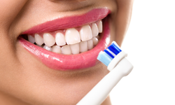 Ege Üniversitesi’nden evde diş çürüğü tespiti yapan portatif cihaz