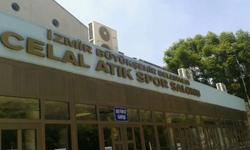 İzmir Celal Atik Spor Salonu’nda hangi kurslar var, ESHOT ile nasıl gidilir?