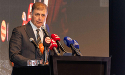 Başkan Tugay: Yangın uçağı kiralamaya hazırız