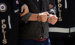 İzmir’de sosyal medya propagandasına operasyon: 8 gözaltı, 1 şüpheli aranıyor