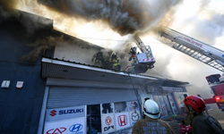 Buca’daki işyeri yangını kontrol altına alındı