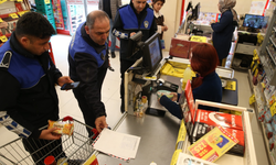 Çiğli’de Ramazan mesaisi: Zabıta hem hijyene hem etikete bakıyor!