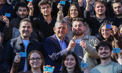 Özgür Özel’ten Boğaziçi Üniversitesi’ne ziyaret: Akademisyen ve öğrencilere destek mesajı