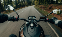 Seferihisar’da motosiklet sürücüleri için güvenli sürüş eğitimleri yeniden başlıyor