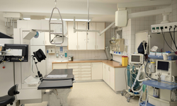 Dikili Devlet Hastanesi 1 Mart 2026’da hasta kabulüne başlıyor