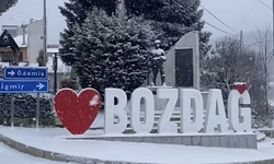 İzmir’in yüksek kesimlerine kar yağdı