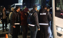 İzmir’de Buca Belediyesi’ne rüşvet soruşturması: 26 şüpheli adliyeye sevk edildi