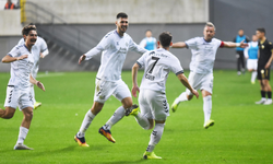 Altay iç sahada ayağa kalktı