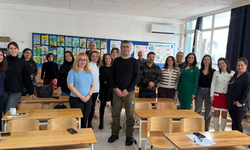 İzmir Menemen Bülent Okan İlkokulu’nda bilimsel sınıf yönetimi semineri gerçekleştirildi