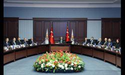 AK Parti MYK toplantısında belediyelerde personel alımına yeni düzenleme tartışıldı