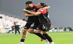 Karşıyaka stoperi Hıdır Aytekin’in ilk golü galibiyeti getirdi