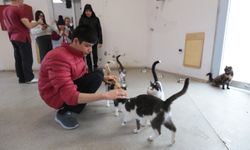 Konak’ta kalpleri ısıtan buluşma yaşandı