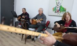Konak Belediyesi Bağlama Kursu’nda Anadolu ezgileri yükseliyor