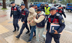 Sele kapılan otomobilde 2 kadının öldüğü olayın şüphelileri: Biz camdan çıktık, onlar araçtan atlayamadı