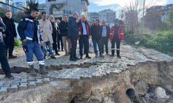 Menemen’de afet seferberliği: MAKUR sahada, 41 daire tahliye edildi