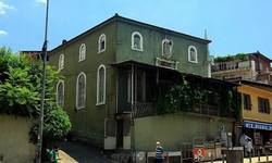 İzmir Konak' taki Asmalı Mescit Kadir Gecesi ibadete açılıyor