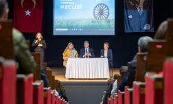 İzmir’de Roman Yurttaş Meclisi kuruldu: Sorunlar ve çözüm önerileri masaya yatırıldı