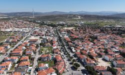 Yaz sezonu öncesi Çeşme’ye Büyükşehir eli: Atatürk Bulvarı yenileniyor