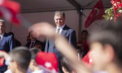 Başkan Tugay’dan 18 Mart mesajı: Tarihe sığmayan direnişin zaferi