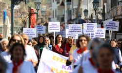 Efes Selçuk’ta kadınlar 8 Mart’ta sokaklarda buluştu