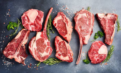 Günlük 100 gram kırmızı et, kolon kanseri riskini artırıyor