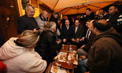 Kasapoğlu sahurda vatandaşlarla buluştu: İzmirlilerle gönül bağımızı güçlendireceğiz