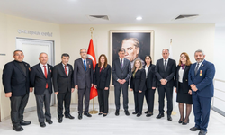 Şehit aileleri derneklerinden Başkan Tugay’a ziyaret