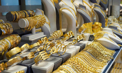 İzmir Kuyumcular Odası’ndan piyasalara müdahale: Ekranlar kapatıldı