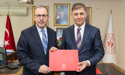 Karşıyaka Stadı için tarihi adım: Protokol imzalandı