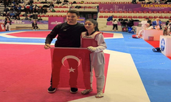 Arnavutluk’ta altın madalya kazanan İzmirli Elif Su, Bosna Hersek yolcusu