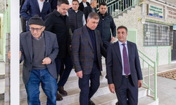 Başkan Tugay bayram namazında Bucalılarla buluştu