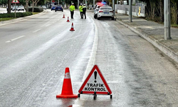 İzmir yollarında bayram trafiğine sıkı denetim: Kazaları önlemek için ekipler sahada
