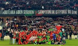 Karşıyaka’dan İzmir derbisinde 3-1’lik zafer