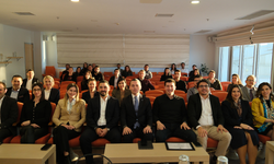 İş dünyasının yeni yetkinliği: Yapay zekâyı anlamak ve yönetebilmek