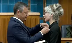 CHP'de büyük kucaklaşma: Emine Ülker Tarhan yeniden "Baba Evi"nde!