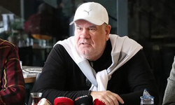 İzmir Çoruhlu FK’da Levent Eriş karar değiştirerek görevde kaldı