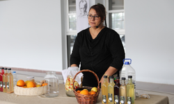 Seferihisar’da “Sıfır Atık” hareketi güçleniyor: Sirke yapımı atölyesi yoğun ilgi gördü