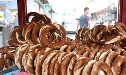 Karşıyaka’da gevrek tezgâhları ihaleye çıkıyor: Kira bedelleri 100 bin TL’den başlıyor