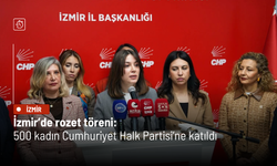 İzmir’de rozet töreni: 500 kadın Cumhuriyet Halk Partisi’ne katıldı